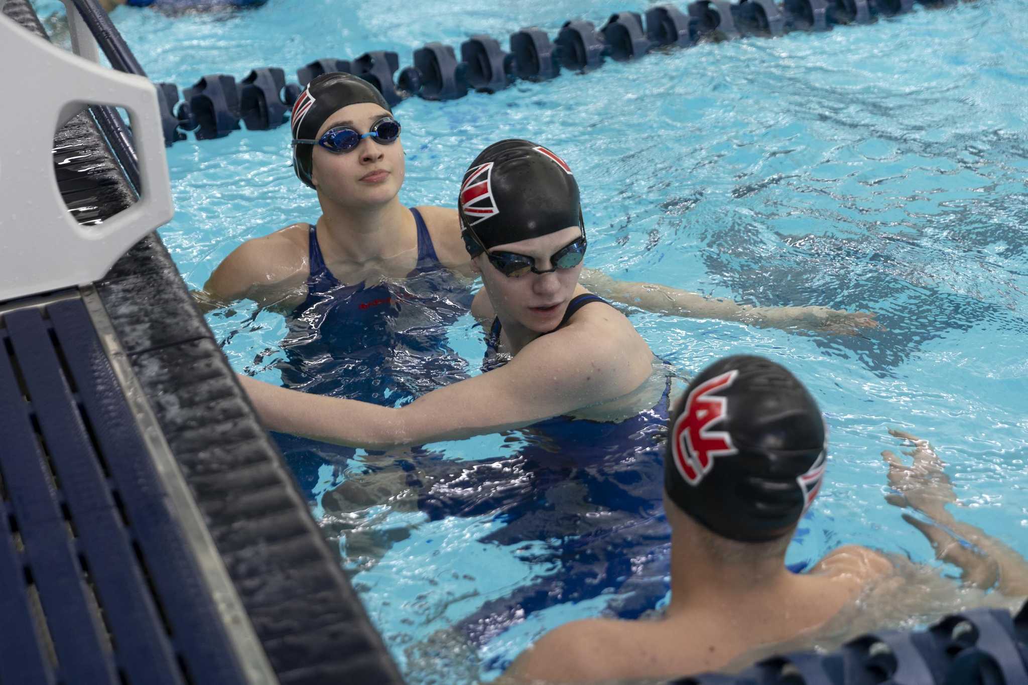 Churchill Swimmer Carli Cronk Is Deaf But Just Call Her An Athlete