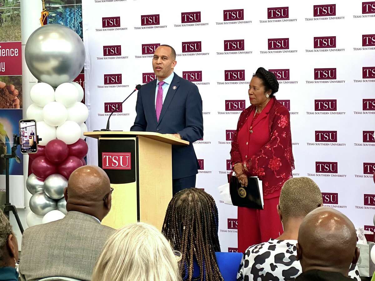 House Minority Leader Hakeem Jeffries, D-New York, who recently became the first Black politician to lead a party in Congress, and U.S. Rep Sheila Jackson Lee, D-Houston, on Feb. 16, 2023 announce a $2 million federal grant for Texas Southern University to study health equity in Third Ward.