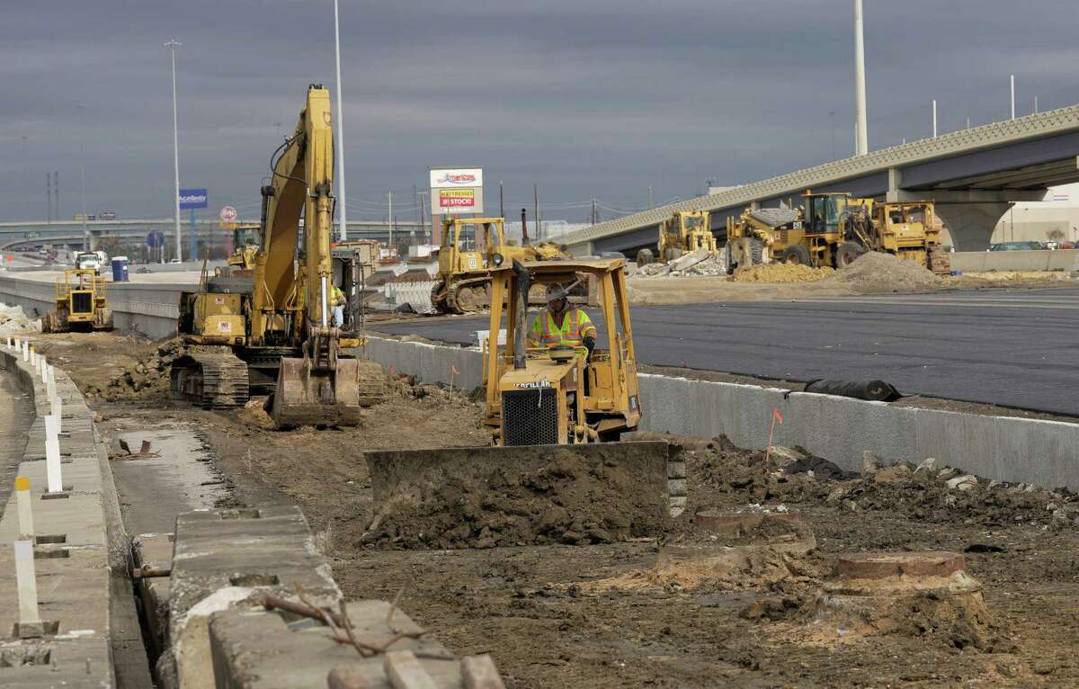 The construction of southbound Interstate 45 continues on Thursday, Feb. 16, 2023, at Clear Creek in League City.