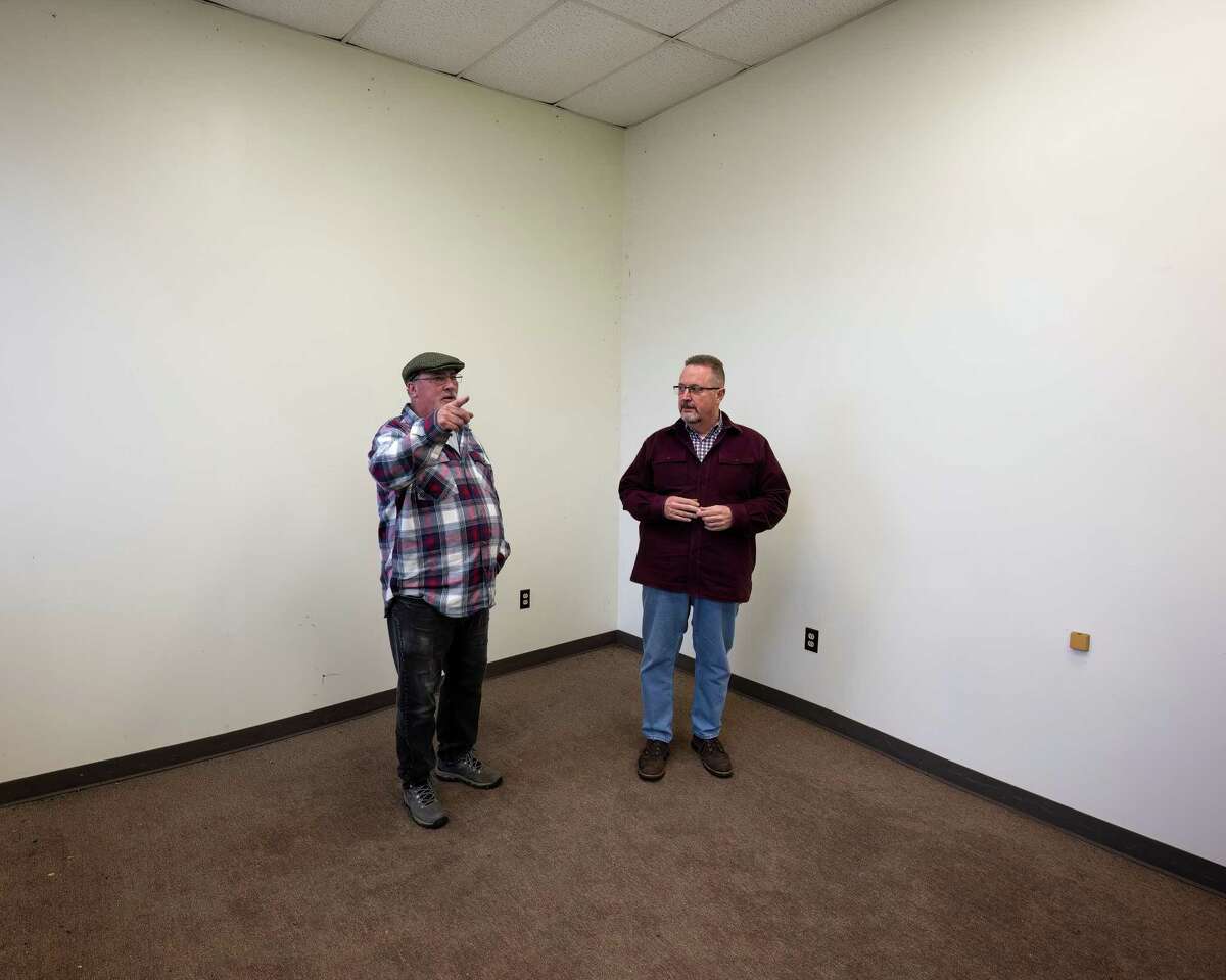 Poestenkill and Sand Lake working together to build dog shelter