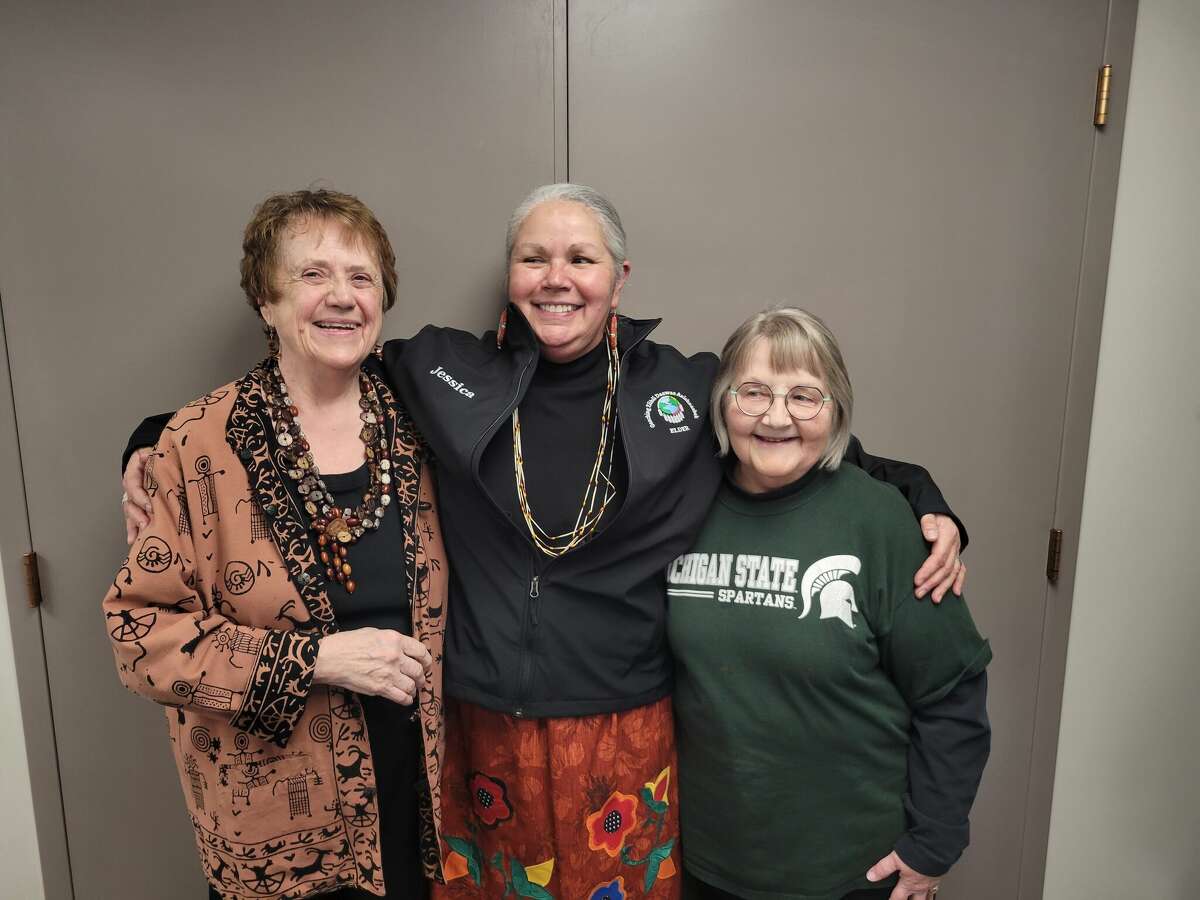 (From left) Judy Mintin, Jessica Steinberg and Chris Gravlin pose during the Near and Farr Friends recent meeting on Feb. 16.