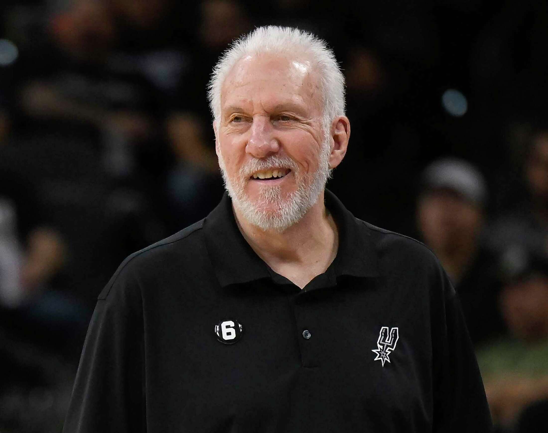 Spurs coach Gregg Popovich buys San Antonio penthouse