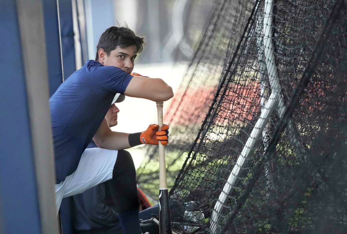 Jose Altuve's injury means big roles for Mauricio Dubón, David Hensley