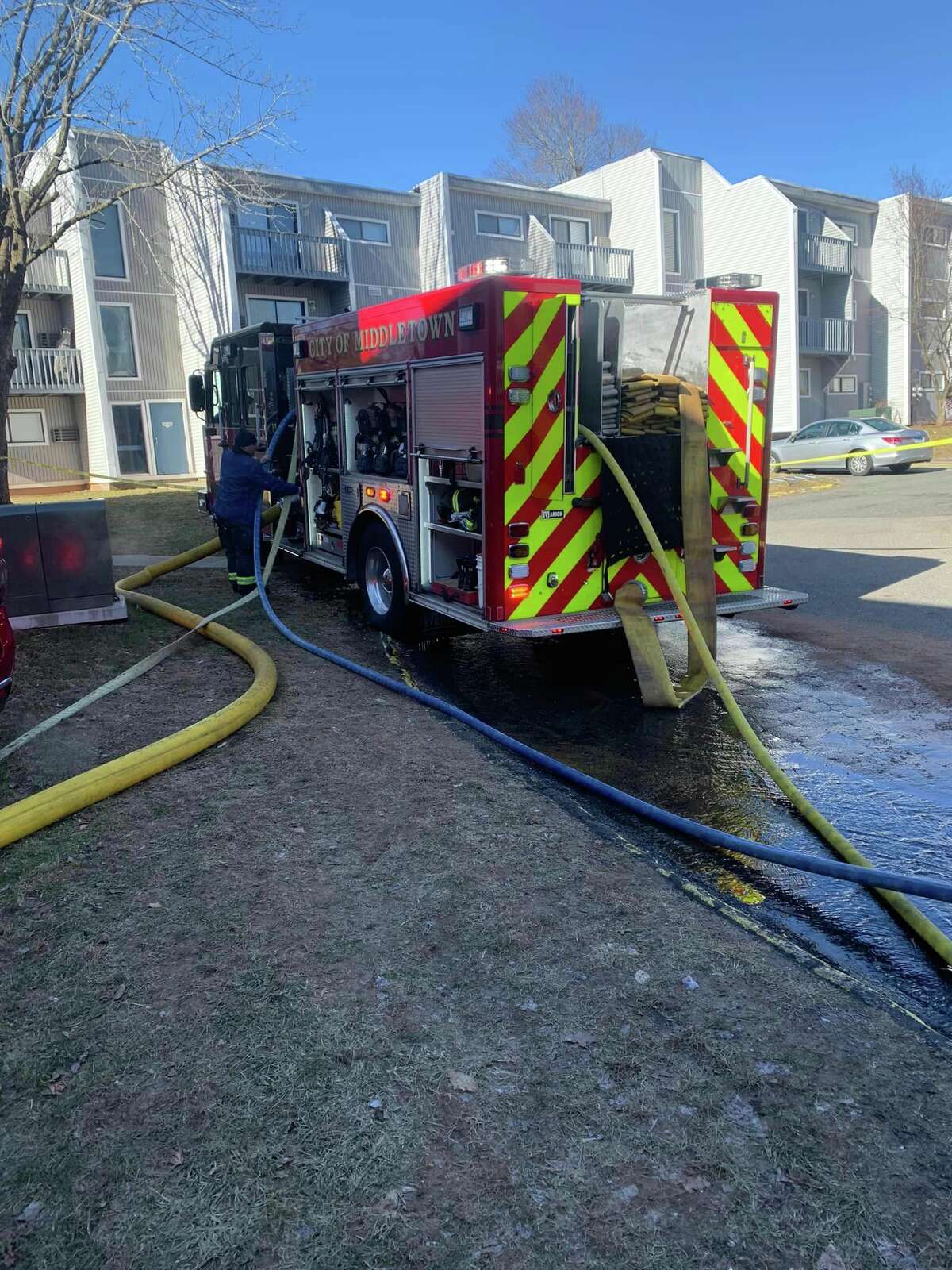 Middletown fire officials Trapped tenants rescued from balcony