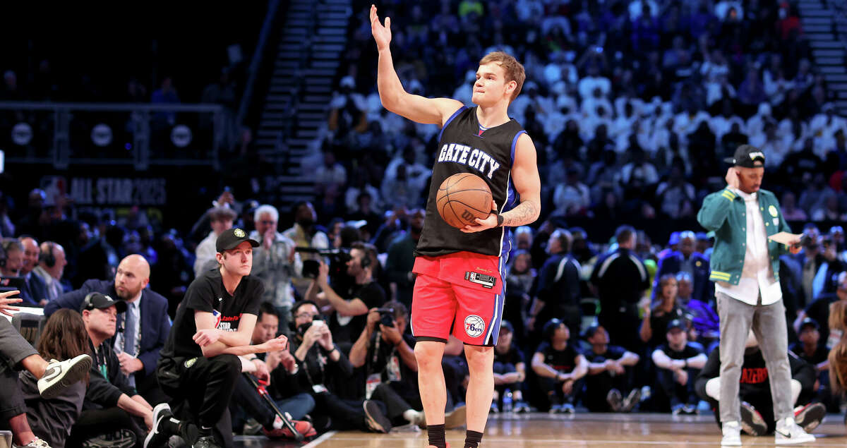 SALT LAKE CITY, UTAH - FEBRUARY 18: Mac McClung #9 of the Philadelphia 76ers gestures prior to the final round of the 2023 NBA All Star AT&T Slam Dunk Contest at Vivint Arena on February 18, 2023 in Salt Lake City, Utah. NOTE TO USER: User expressly acknowledges and agrees that, by downloading and or using this photograph, User is consenting to the terms and conditions of the Getty Images License Agreement. (Photo by Tim Nwachukwu/Getty Images)