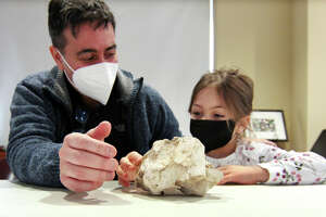 In Photos: Archaeologists-in-the-making at Byram Shubert Library