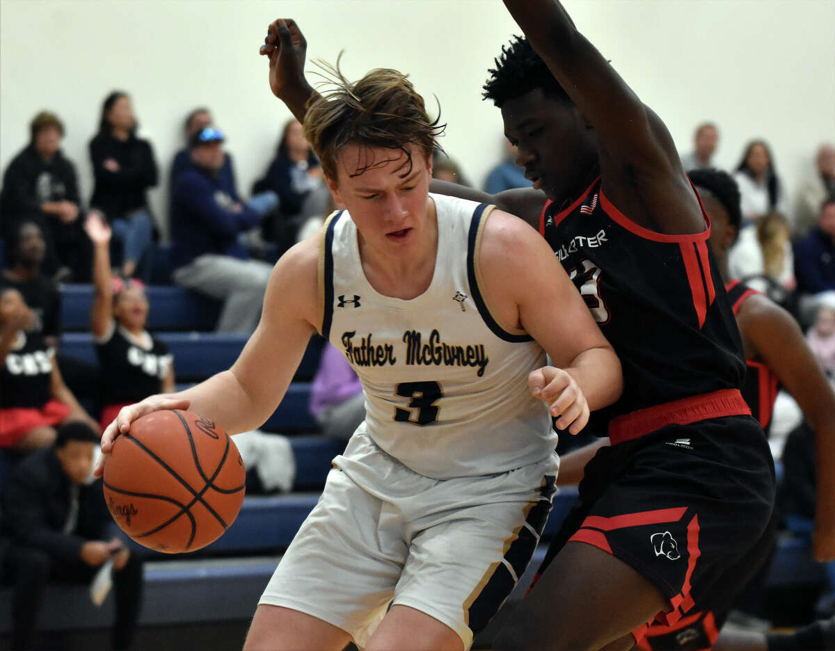 Jacob Huber scored 25 points to lead Father McGivney to win over SIUE