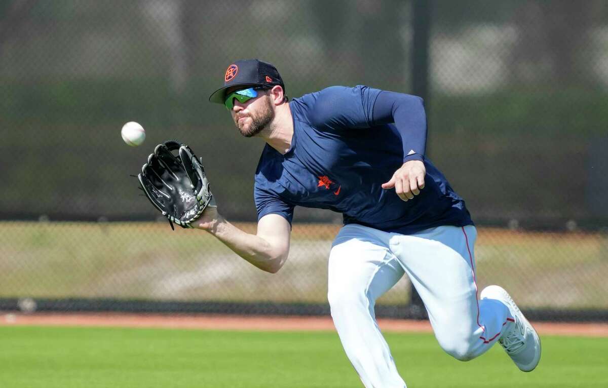 Chas McCormick catch: Watch Astros center fielder rob J.T.