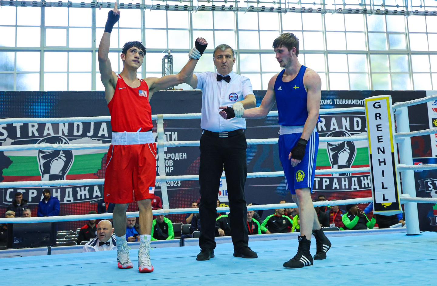 Гарсия от Ларедо се класира за четвъртфиналите на Шампионата на САЩ по бокс в България