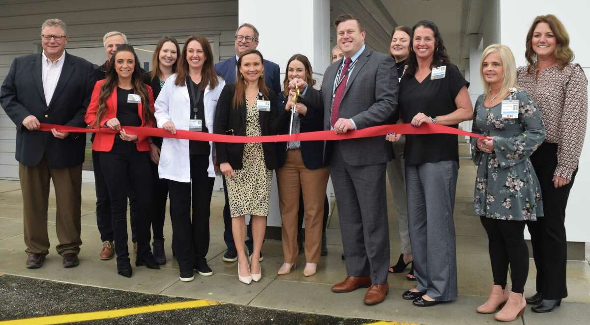 Jacksonville's Memorial urgent care clinic ready for patients Sunday