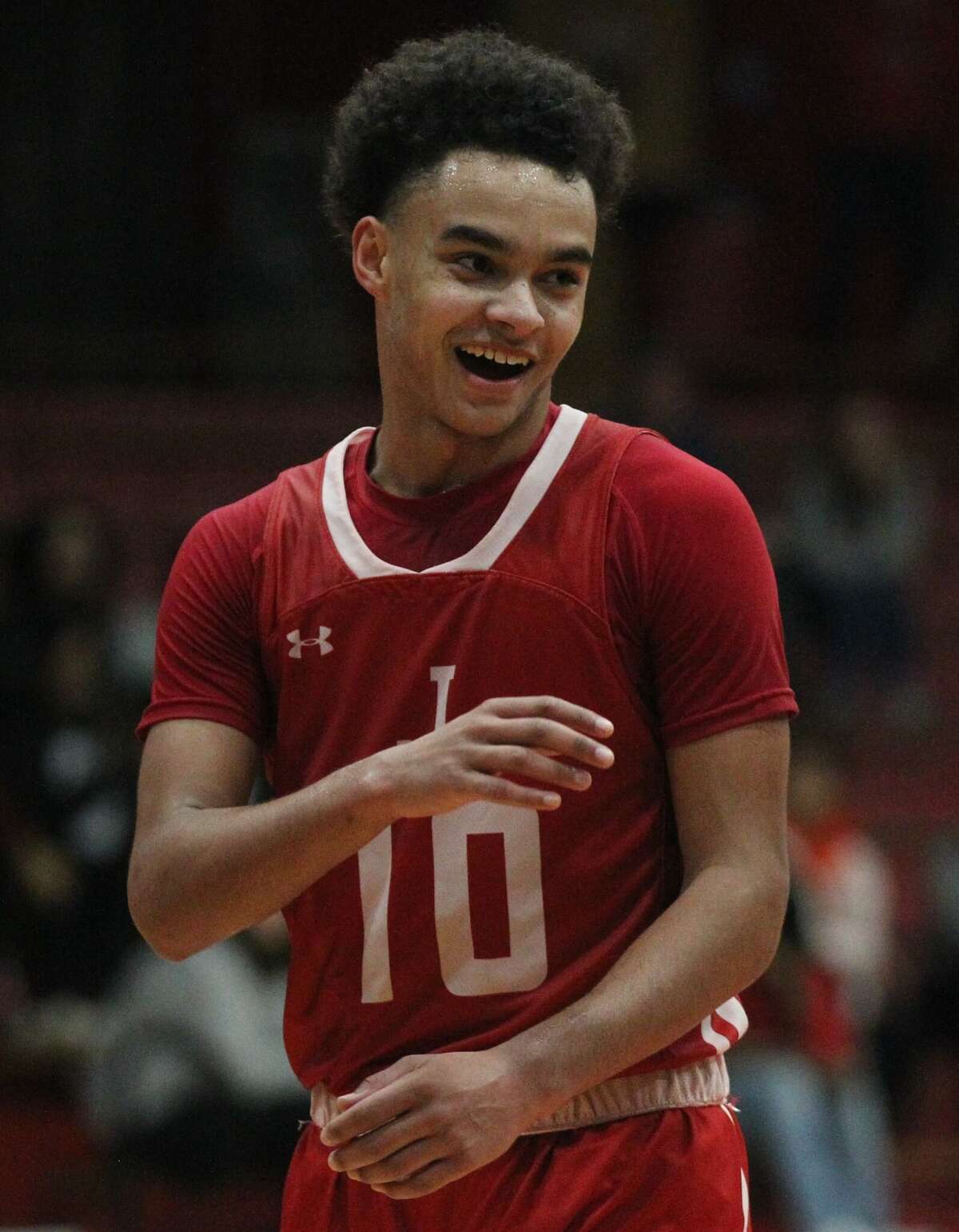 Stunner Jacksonville boys' basketball upsets Chatham