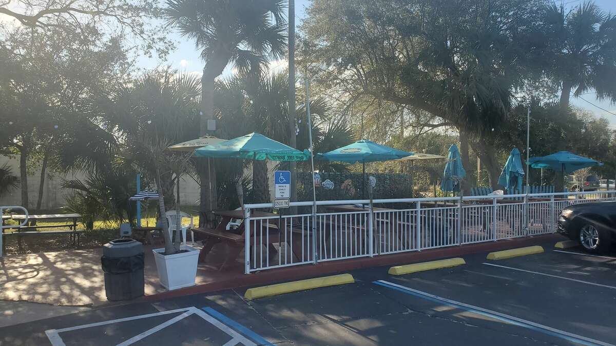 The outdoor seating area at Uncle Chicken’s in New Smyrna Beach, Fla. 