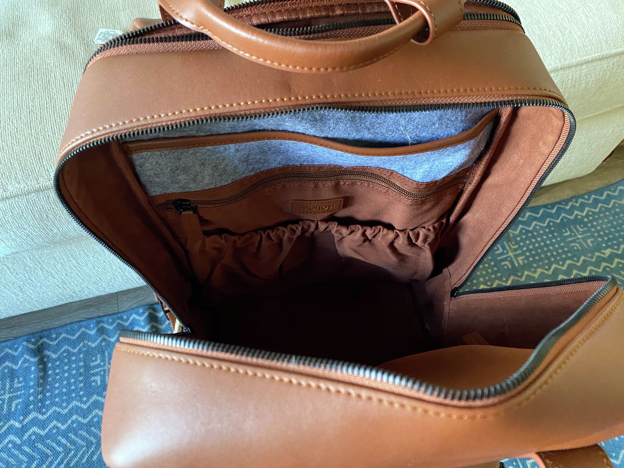 Monos luggage review: The Metro Backpack is worth its price display picture 1