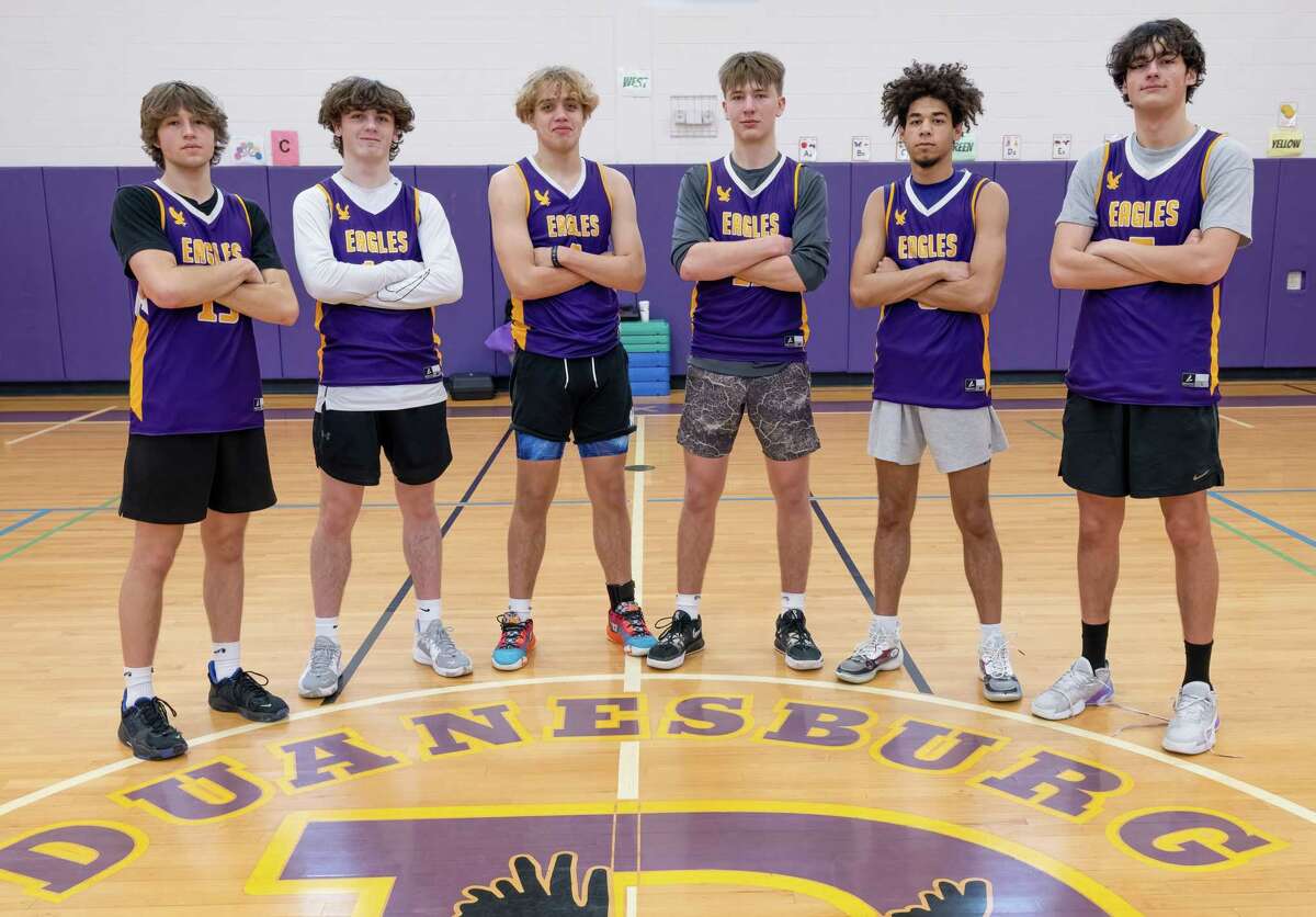 Duanesburg dazzles with dominating defense in quest for Class C glory