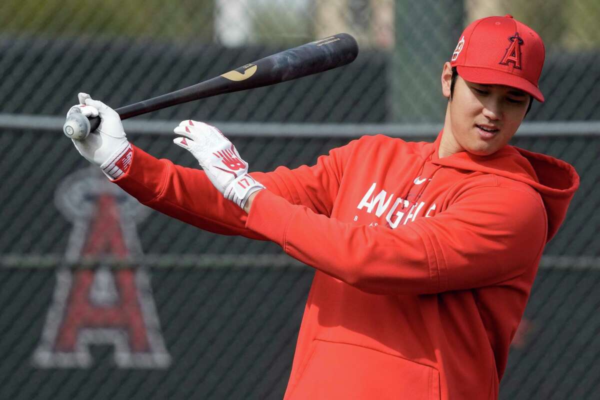 A's Shintaro Fujinami to face Angels, Shohei Ohtani in spring debut