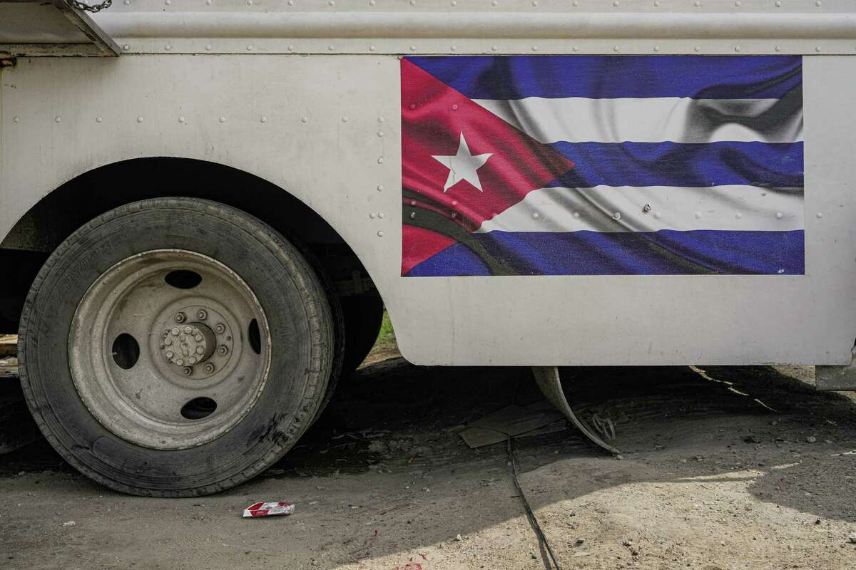 la cubana bus ticket prices