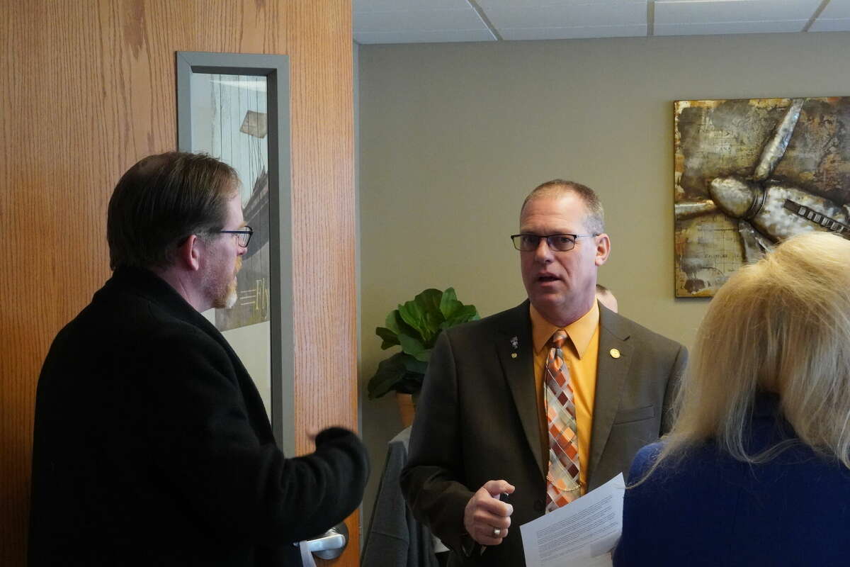District 98 State Representative Greg Alexander met with constituents today at the Huron County Memorial Airport to discuss what is happening in Lansing and in the district.