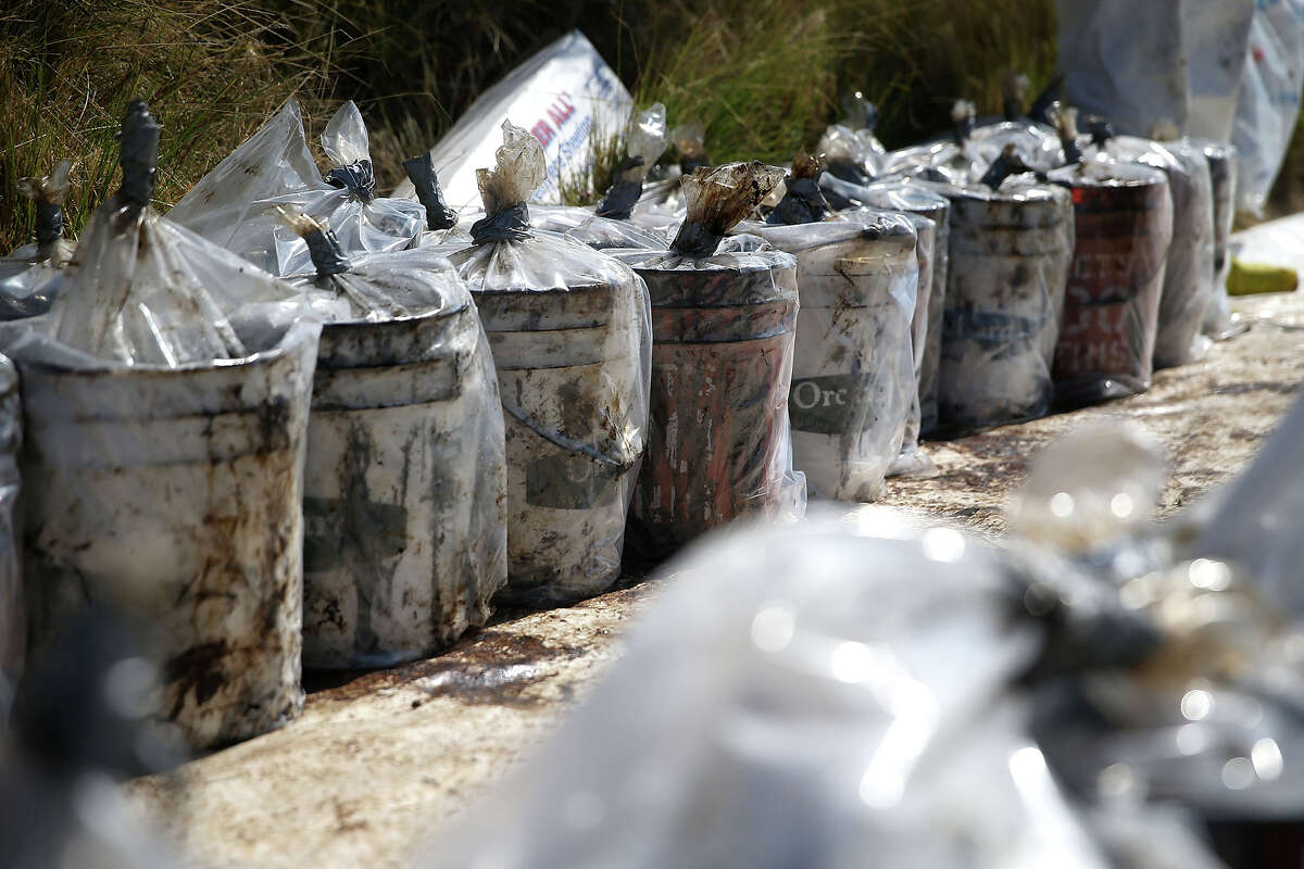 ExxonMobil seeks improvements to pipeline that caused 2015 oil spill