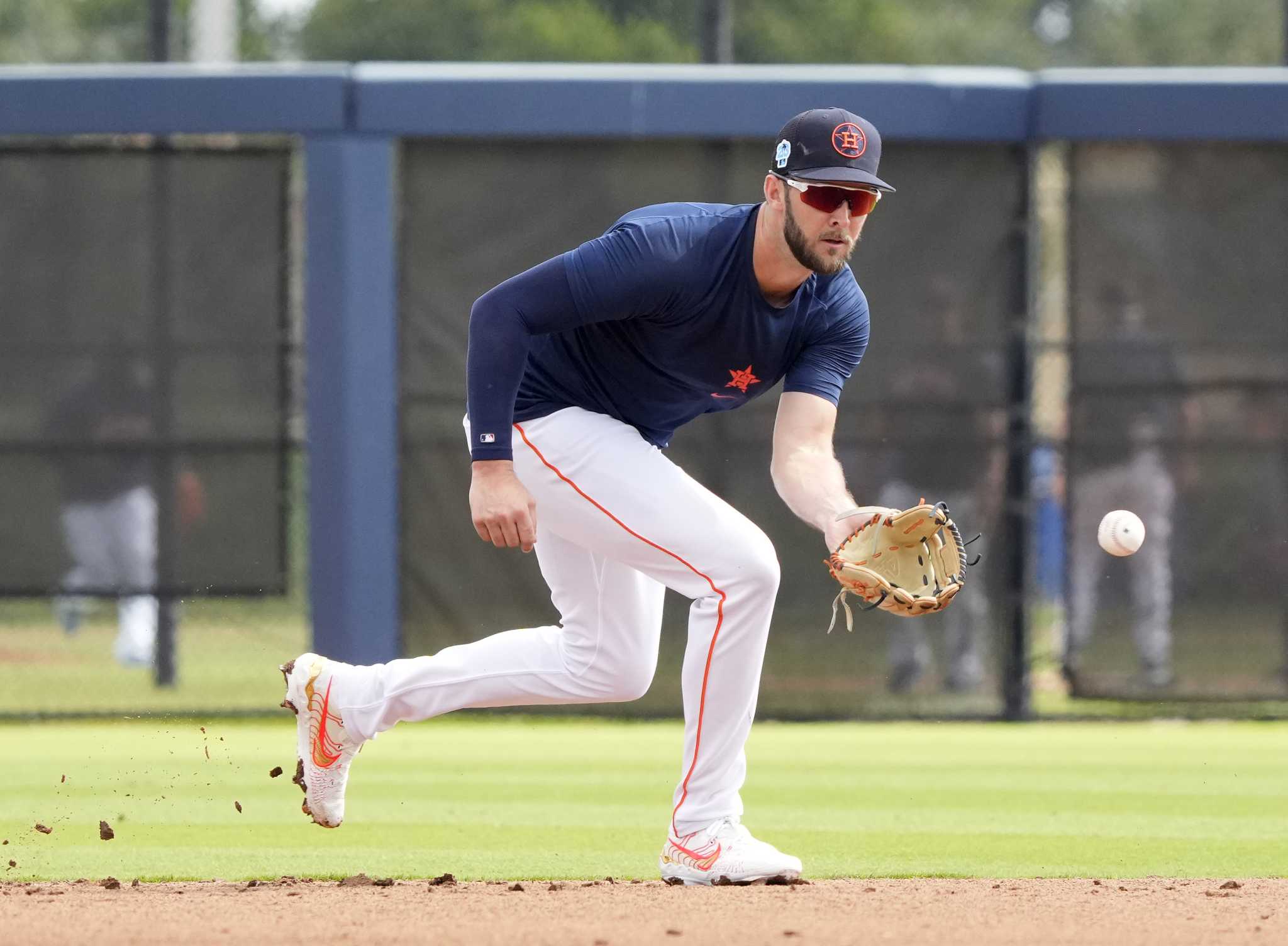 Houston Astros: Bligh Madris, J.J. Matijevic clear waivers, to AAA