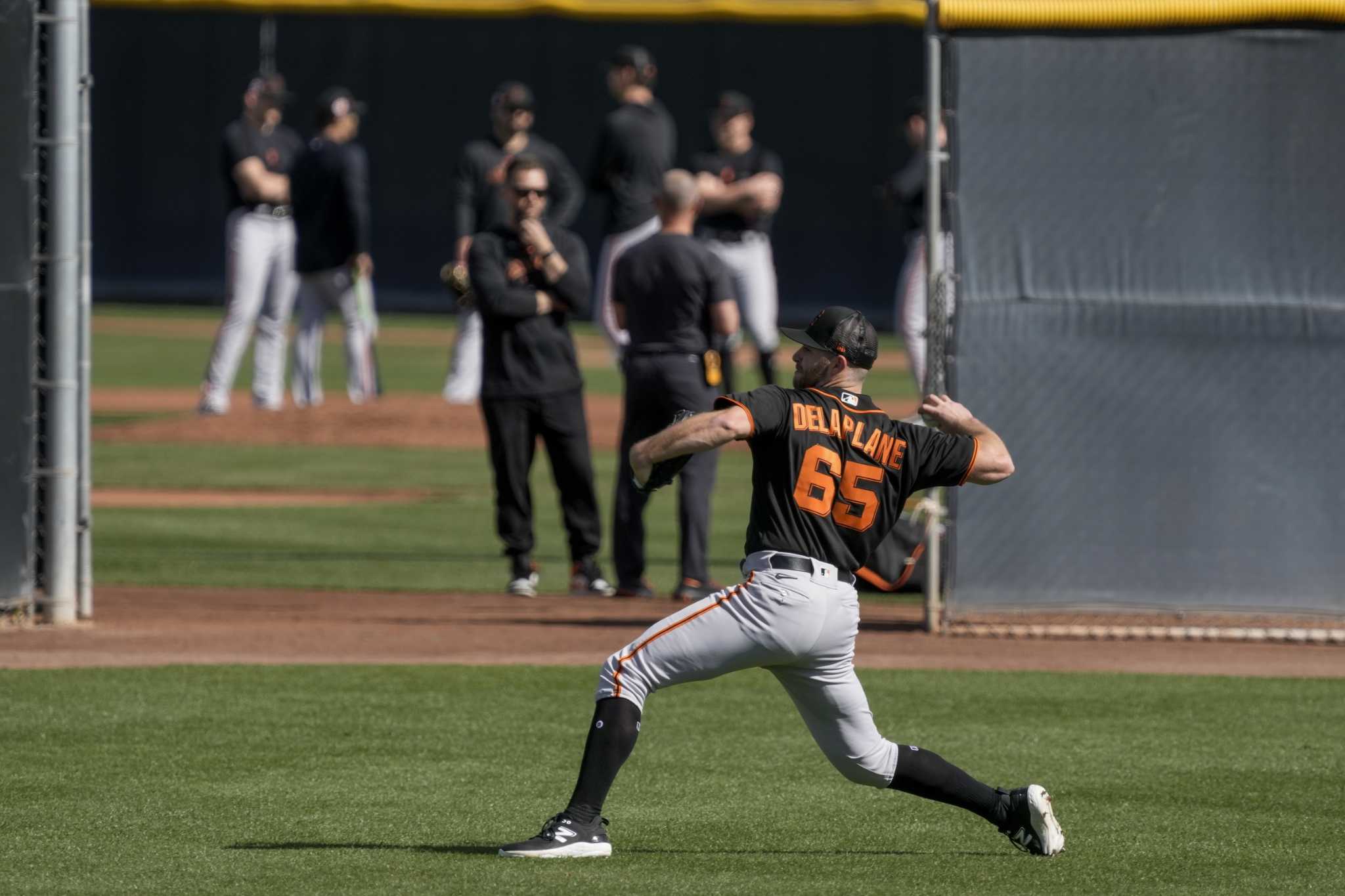 Giants' spring puzzle? Deciding where and when J.D. Davis will play