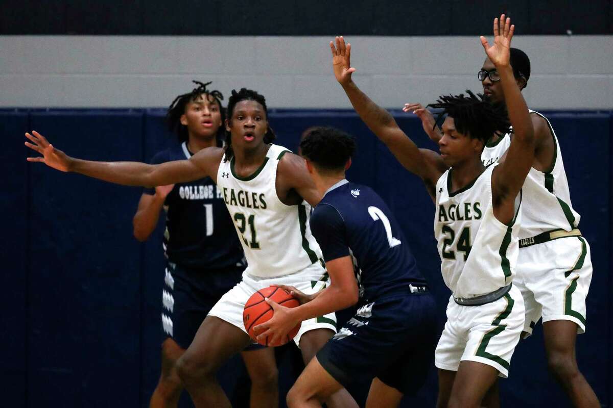 Cypress Falls ousts College Park on strength of dominant defense