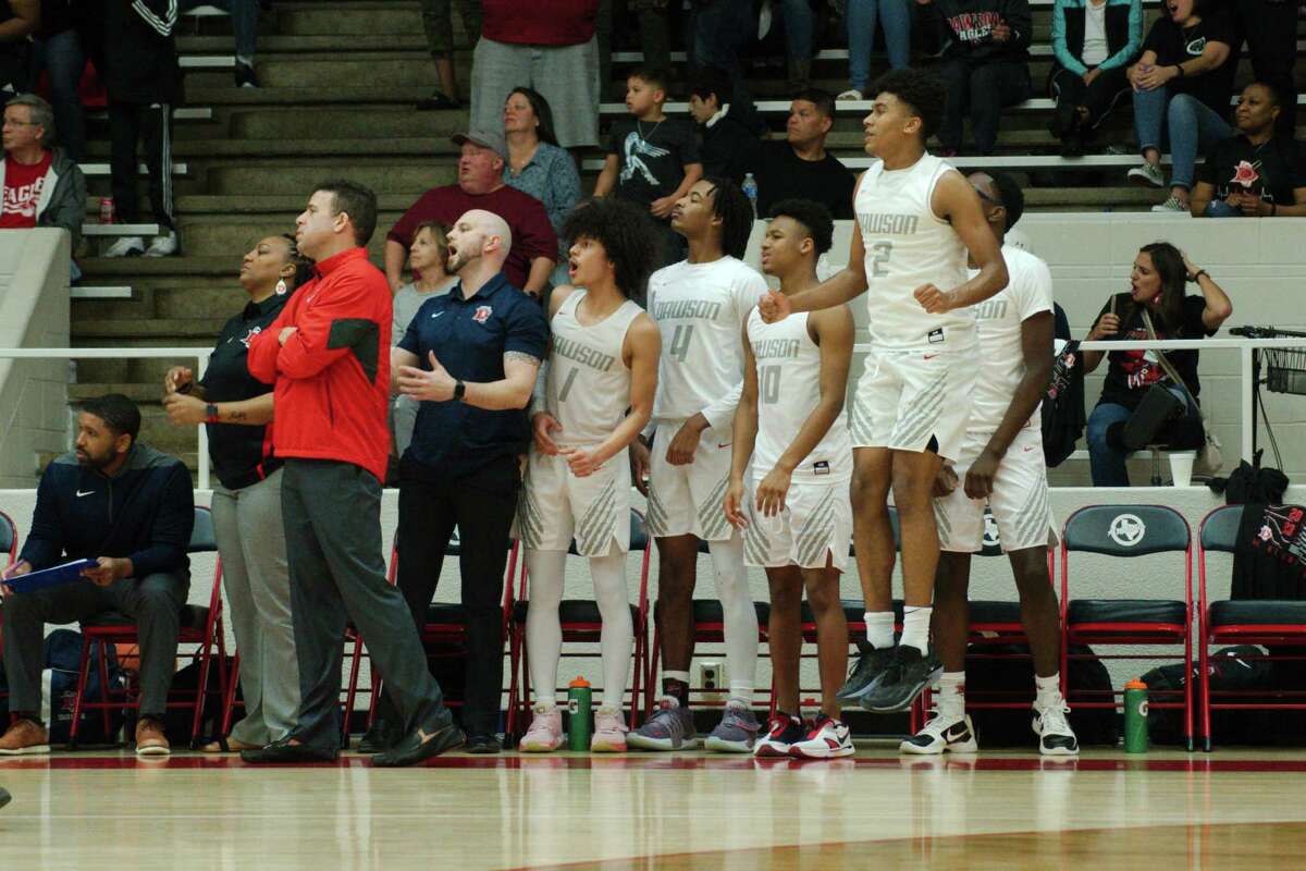 Pearland Dawson Eagles topple Atascocita Eagles in area round