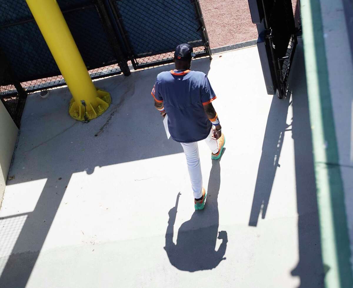 Houston Astros get first look at MLB's new pitch clock