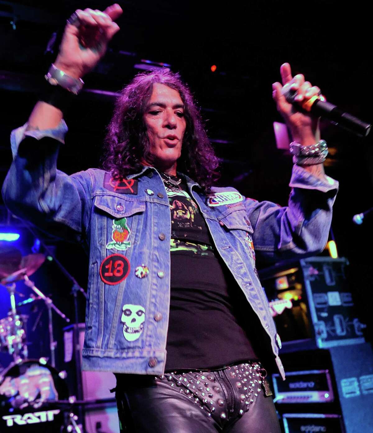 Former Ratt singer Stephen Pearcy performed Cohoes Music Hall Sunday night.