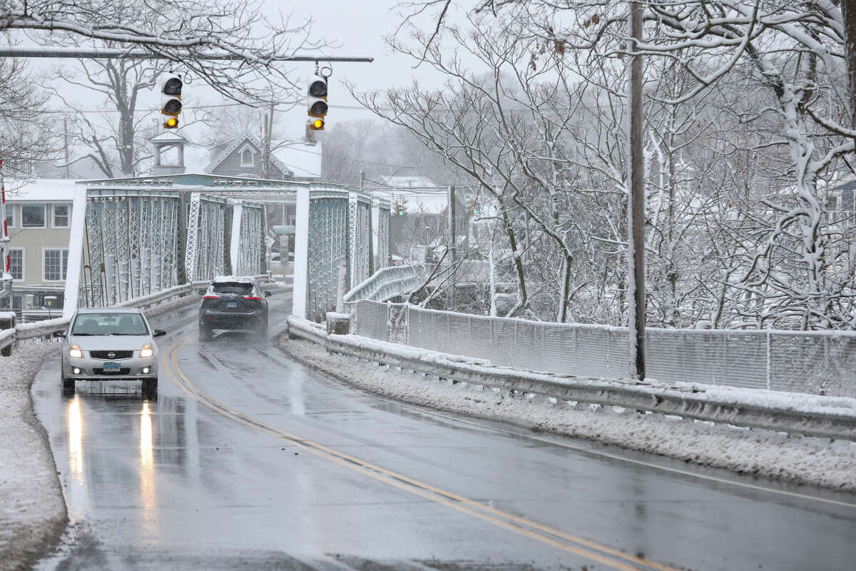 Greater Bridgeport Digs Out Quickly From Season's First Snow