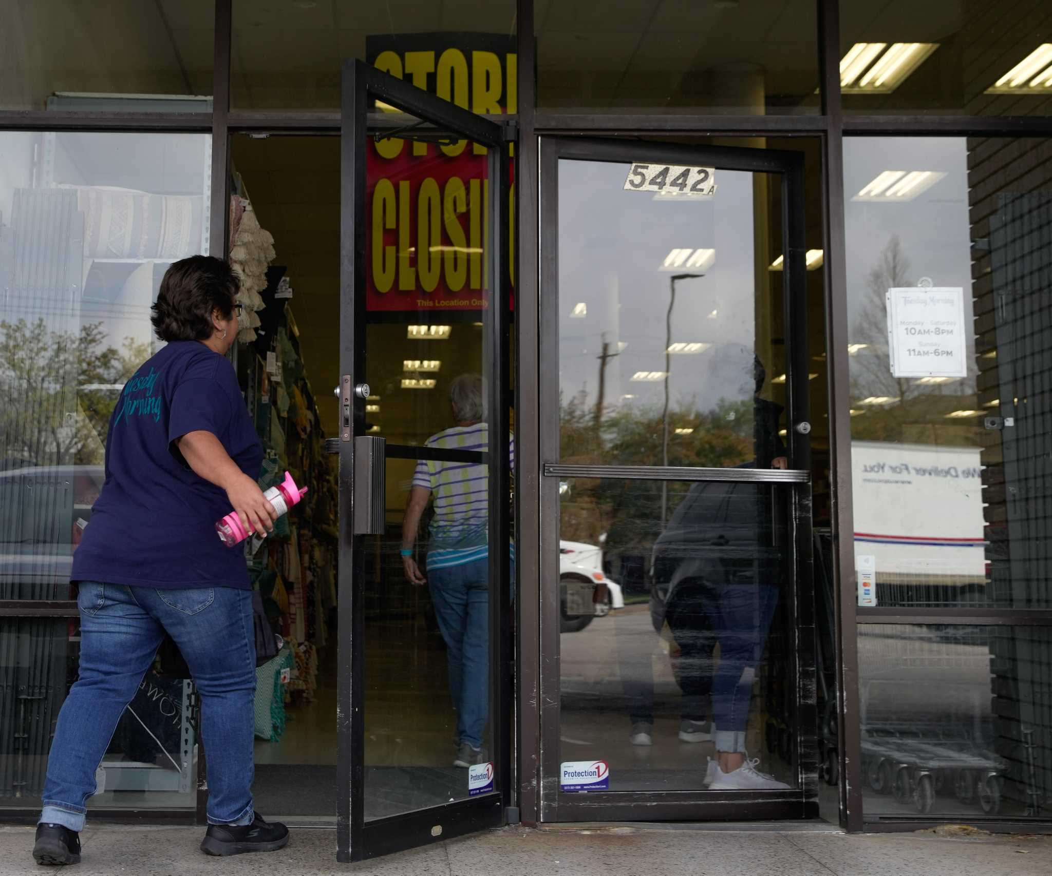 Tuesday Morning to close 10 Greater Houston stores amid bankruptcy