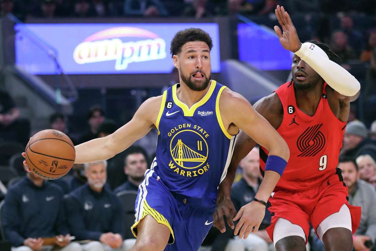 Poole, Thompson rally Warriors back to beat Blazers 123-105