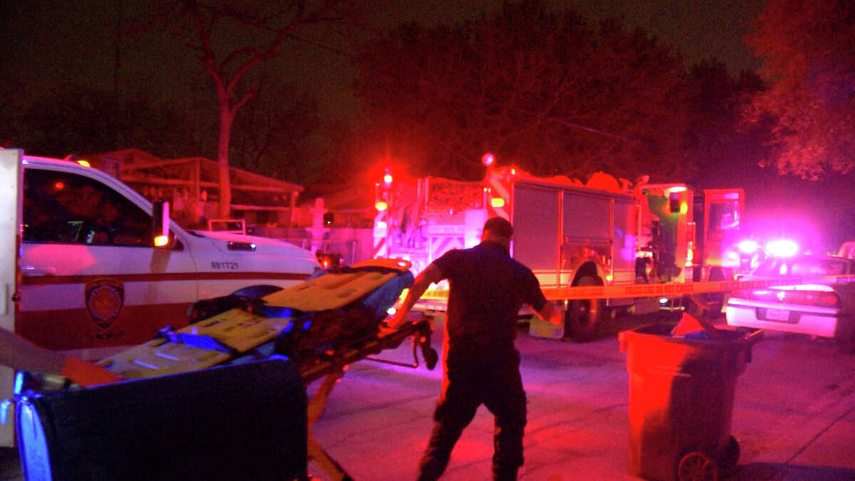 San Antonio police respond to double shooting on Westside that sent two men to the hospital in critical condition. 