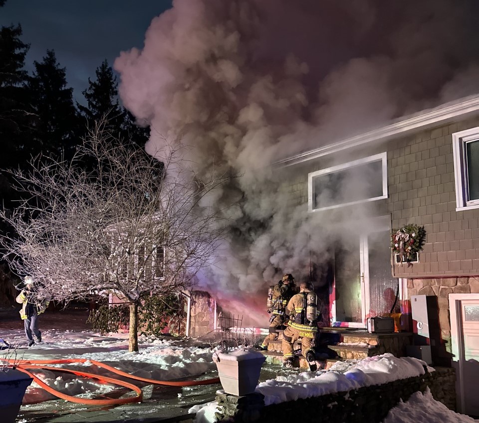 shelton ct house fire