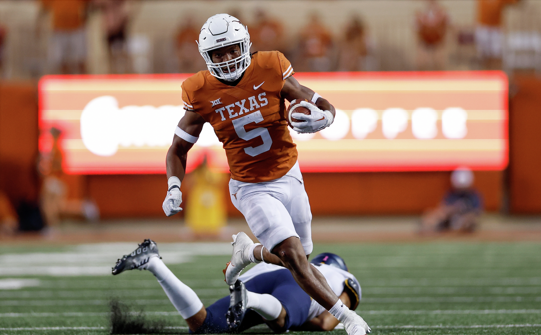 More bad news for Texas as RB Bijan Robinson ruled out for rest of season