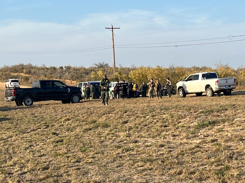Border Patrol agent injured in suspected human smuggling attempt