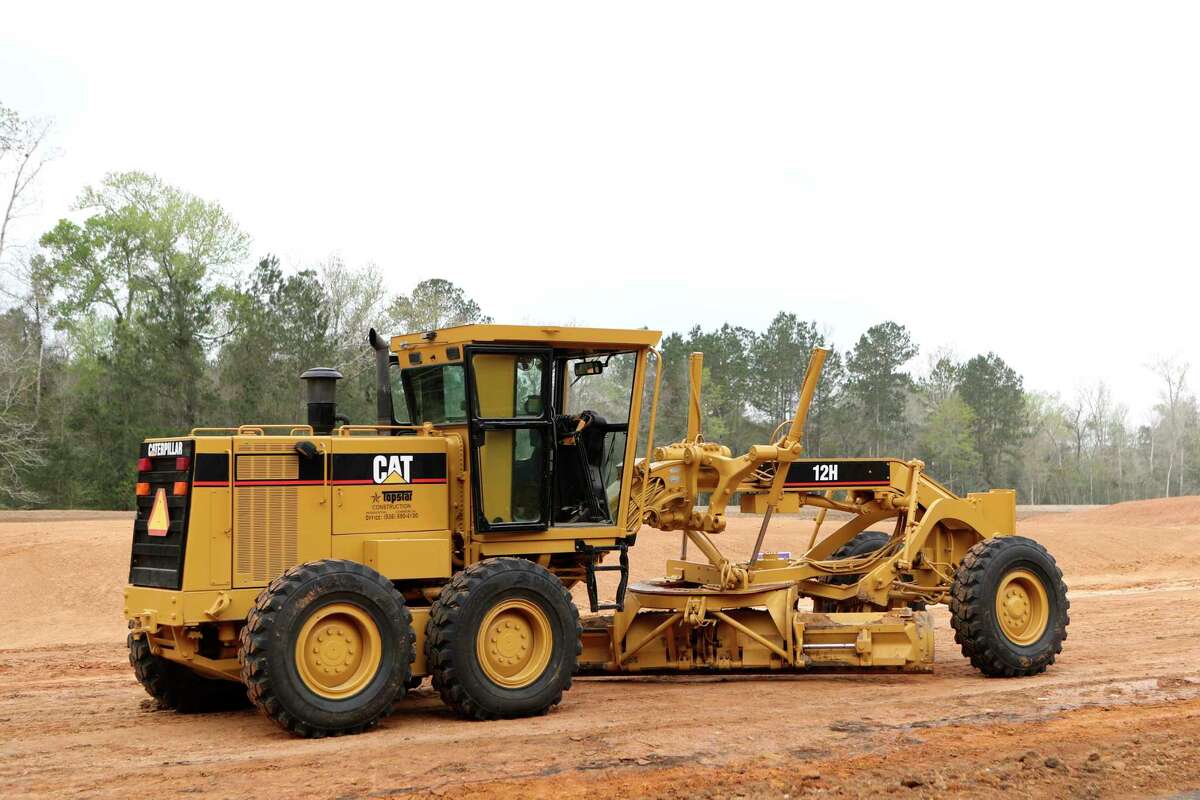 Construction has started on a new subdivision in the Sam Houston National Forest. Williams Reserve East is near FM 1484 and Bowder Traylor Road near Willis and will have 46 homes.
