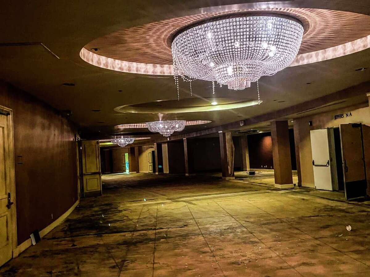 See Inside Abandoned Millennium Hotel In St Louis   1200x0 