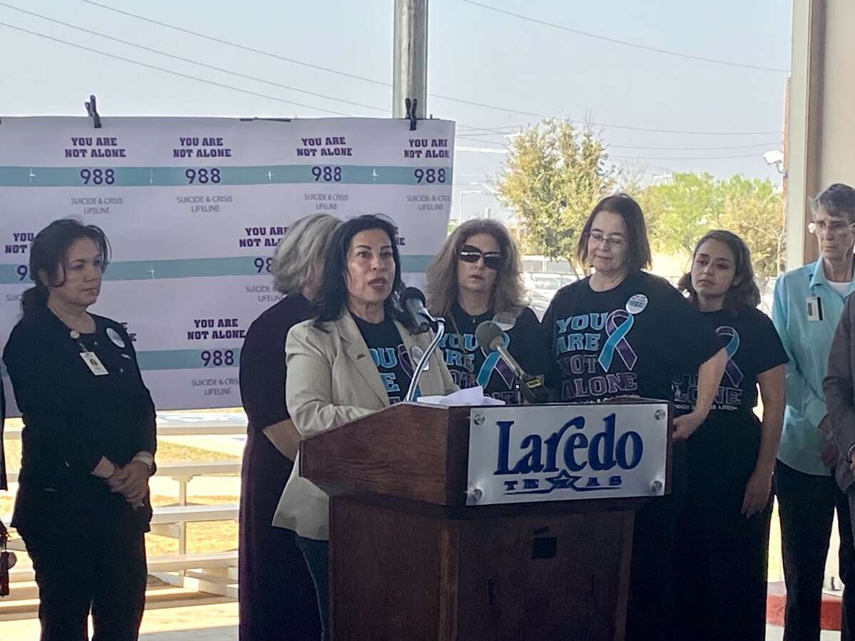 Julie Bazan, chair of  the Laredo Suicide Awareness & Prevention Committee during the 'You are not alone' campaign kick off at the Jovita Idar Park on Wednesday, Mar.1, 2023.