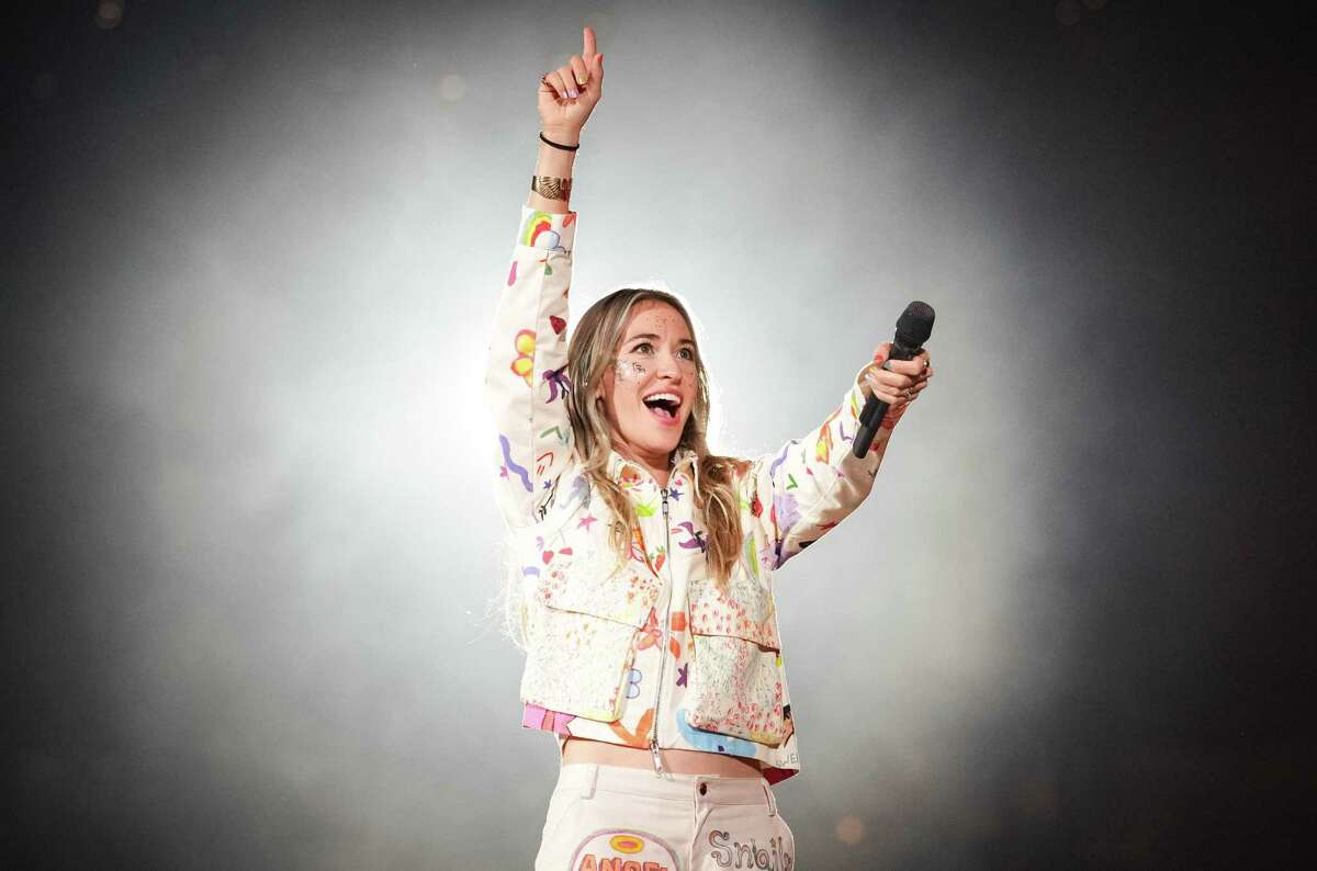 Lauren Daigle brings Christian pop to Houston Rodeo