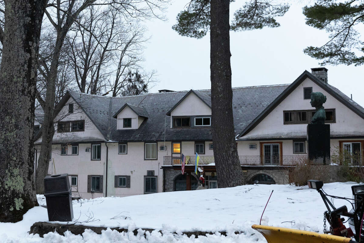 Ukrainian refugees fleeing war settle in the Hudson Valley