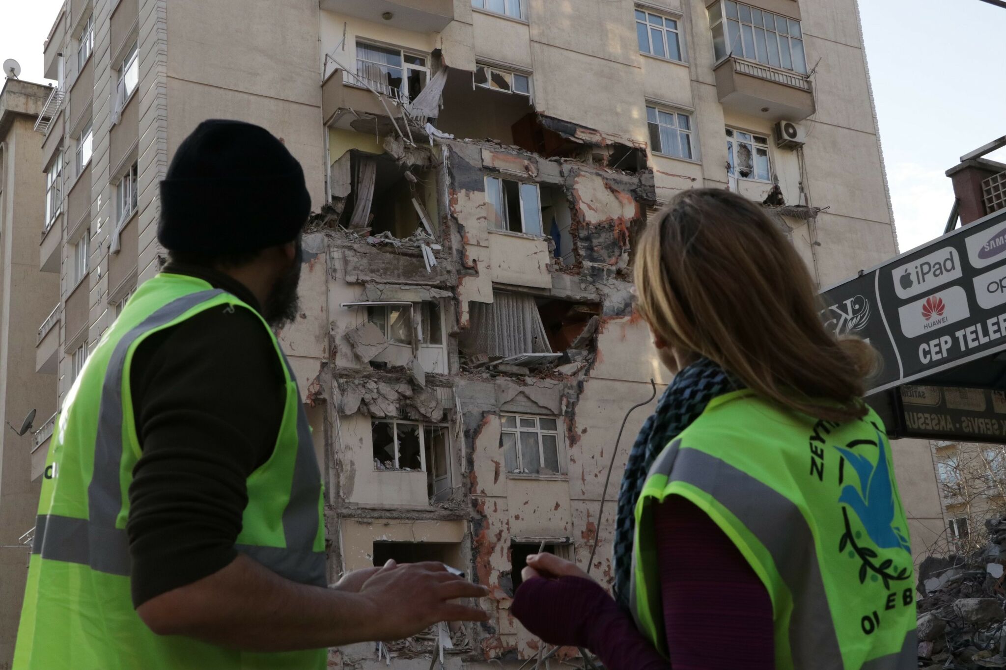 Bir Stratford sakini, Türkiye’deki depremin şokunda kaldı