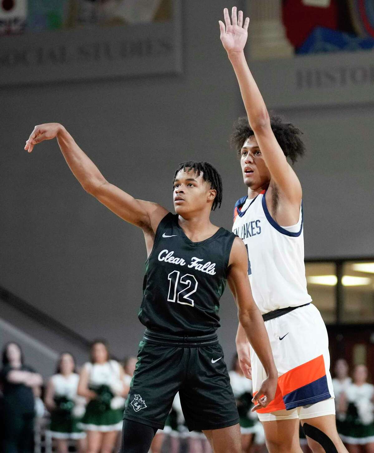 Clear Falls Knights beat Seven Lakes Spartans in regional semifinal