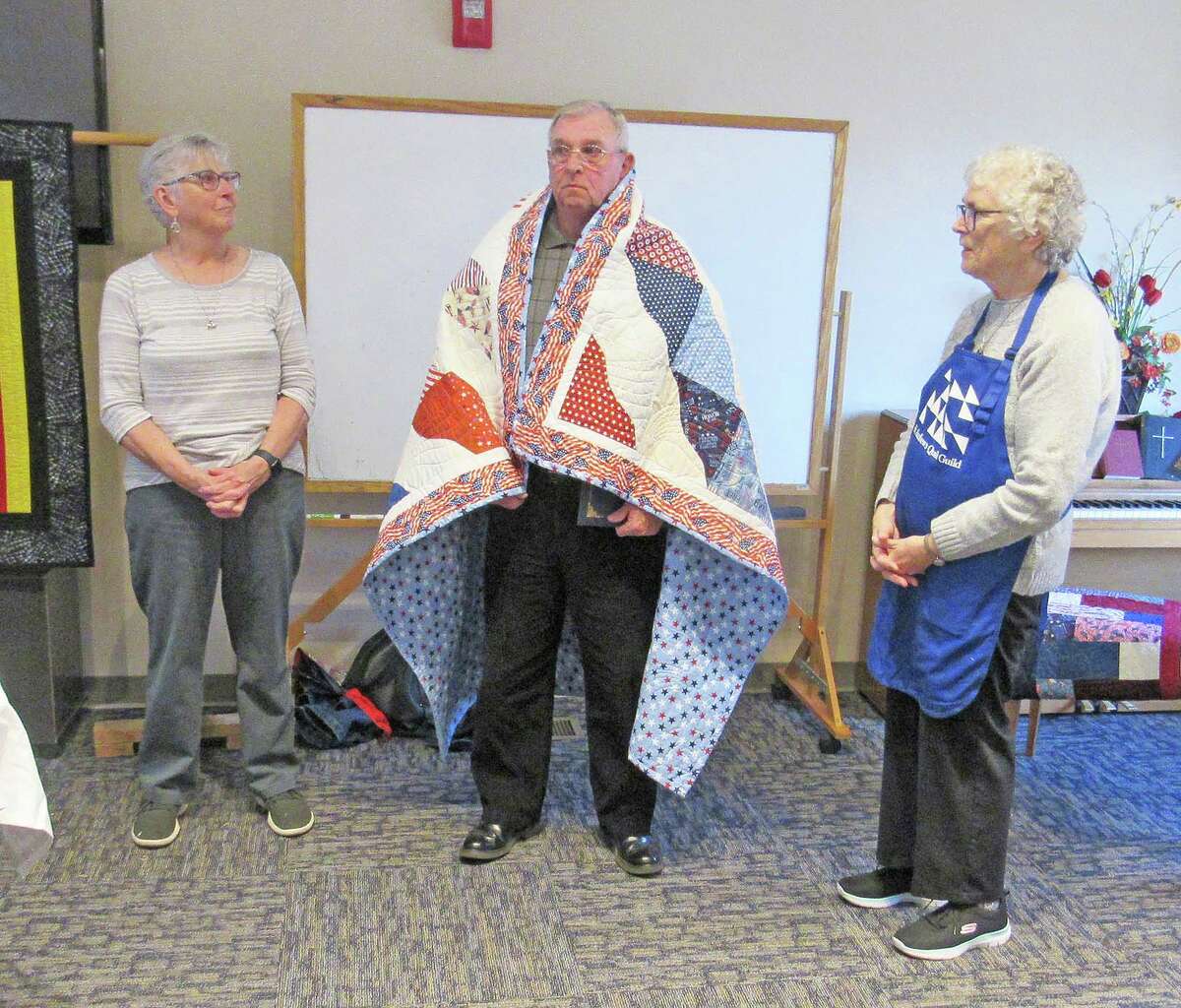 Veterans receive Quilts of Valor at Edwardsville church