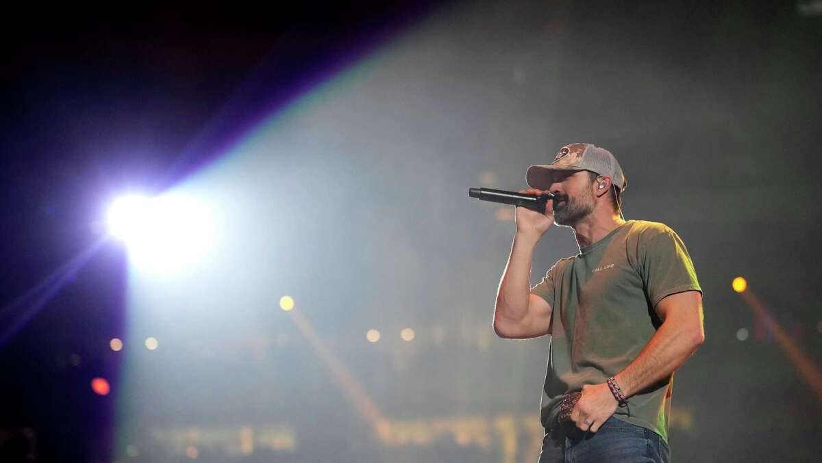 Walker Hayes at Houston Rodeo From 'Fancy Like' to Flo Rida