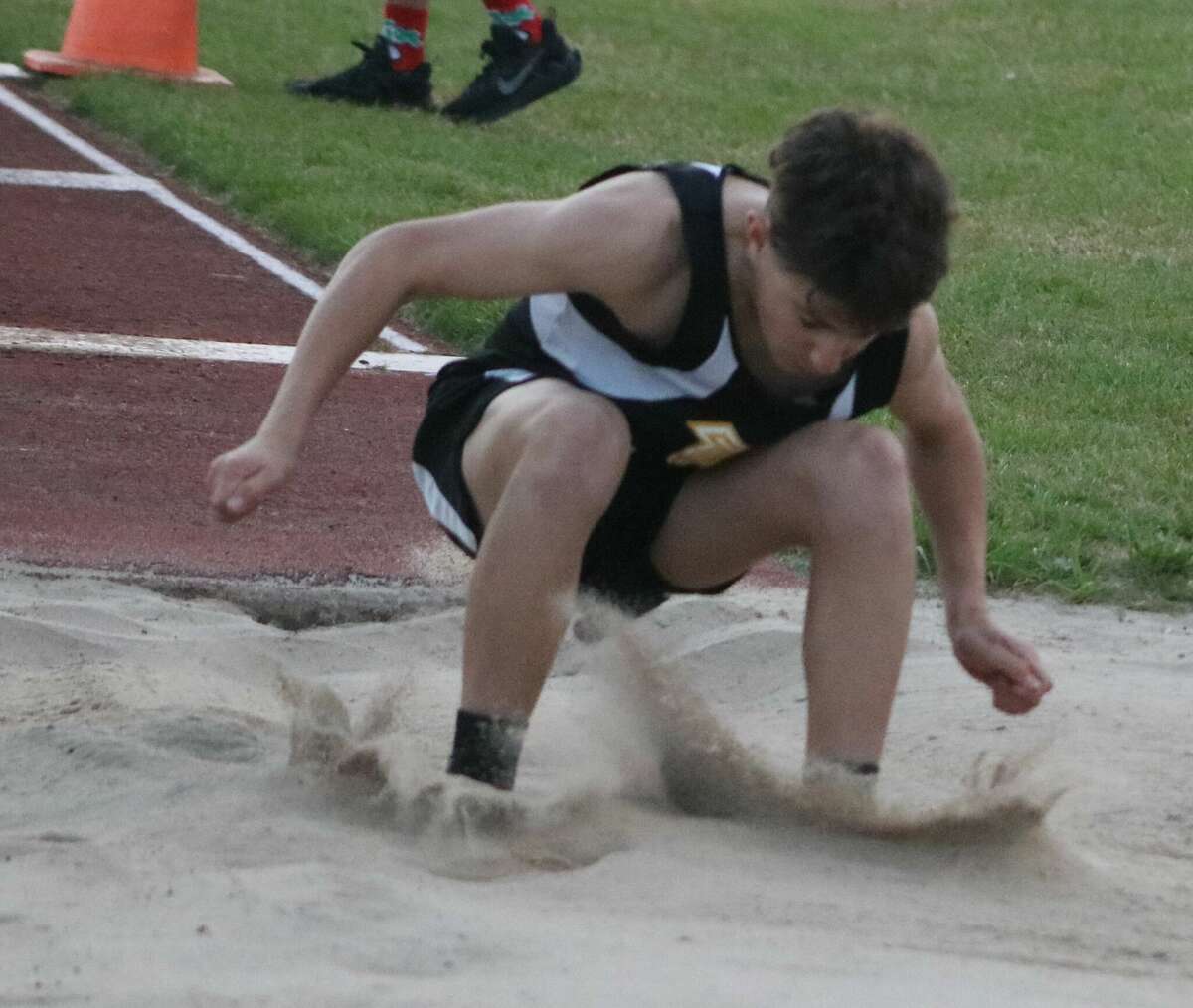 Pasadena ISD's intermediate schools determining top athletes