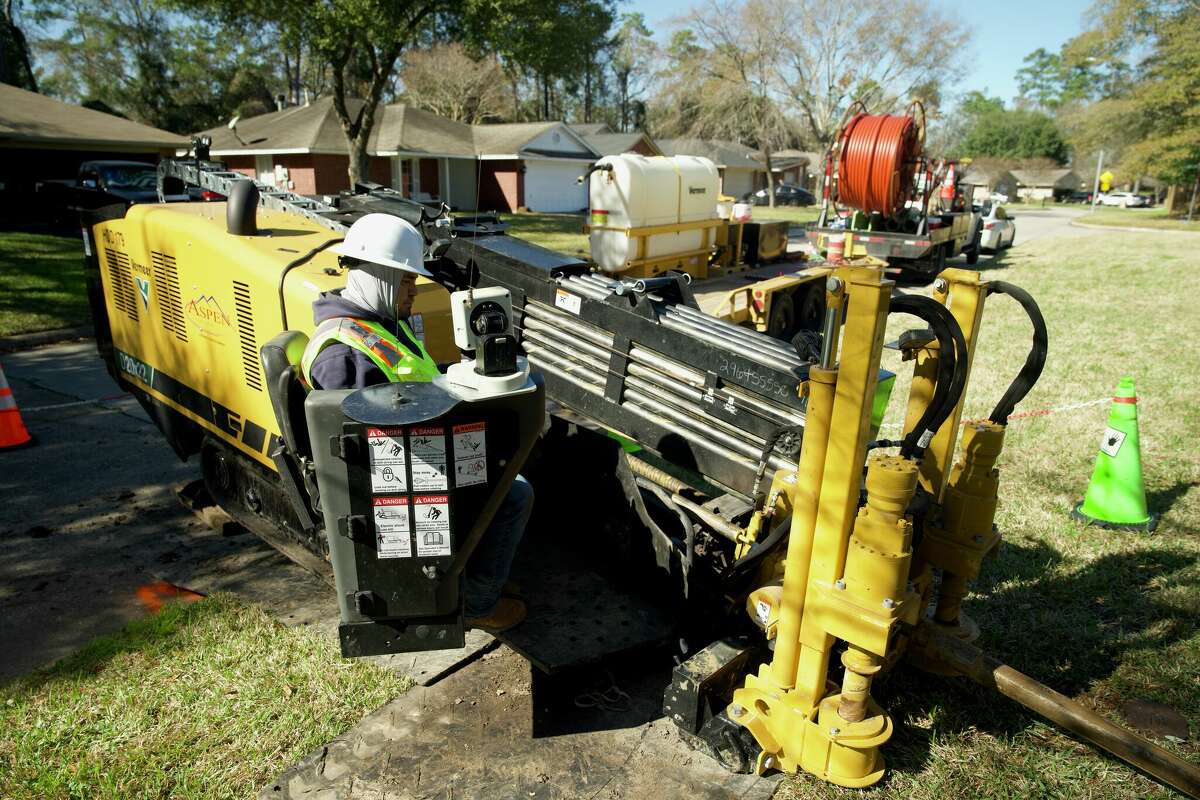Contract crews for Comcast are hard at work in the Kingwood area installing the new 10G fiber network that will deliver lightning speeds for customers. When finished, they should reach 24,000 homes in the area.