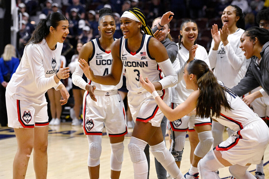 UConn women's basketball team's Aaliyah Edwards named Third Team All