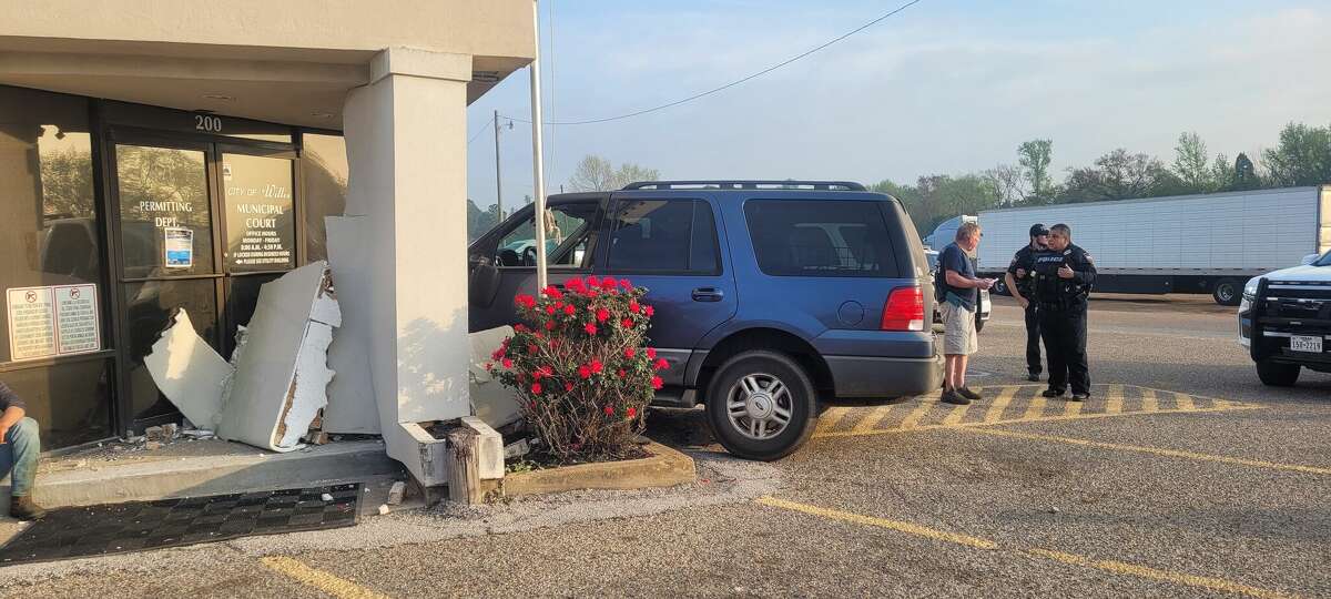 A Ford Expedition smashed into the Willis Municipal Court Clerk's Office Wednesday morning, authorities say.