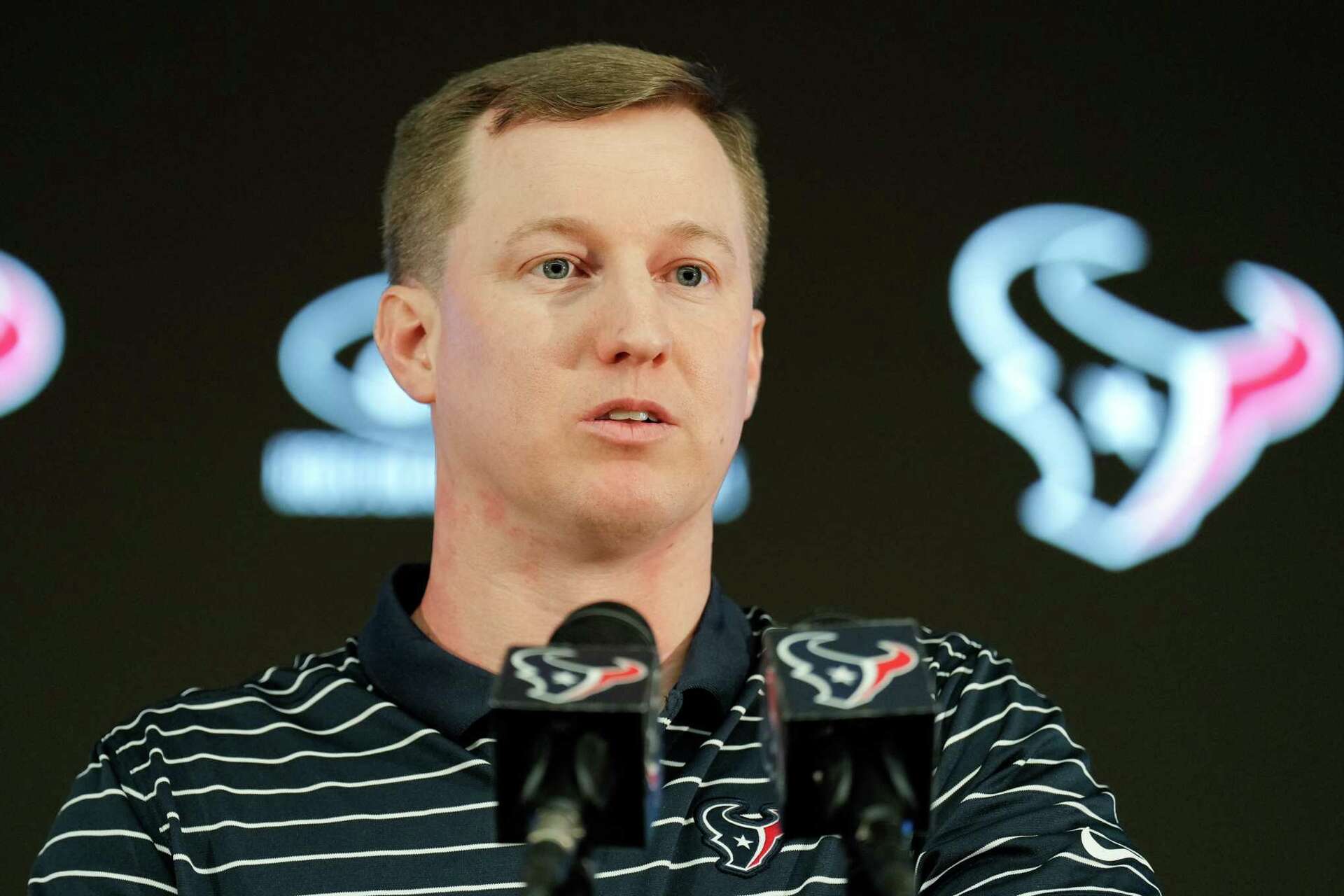 Houston Texans: OC Bobby Slowik has interviews with Panthers, Titans