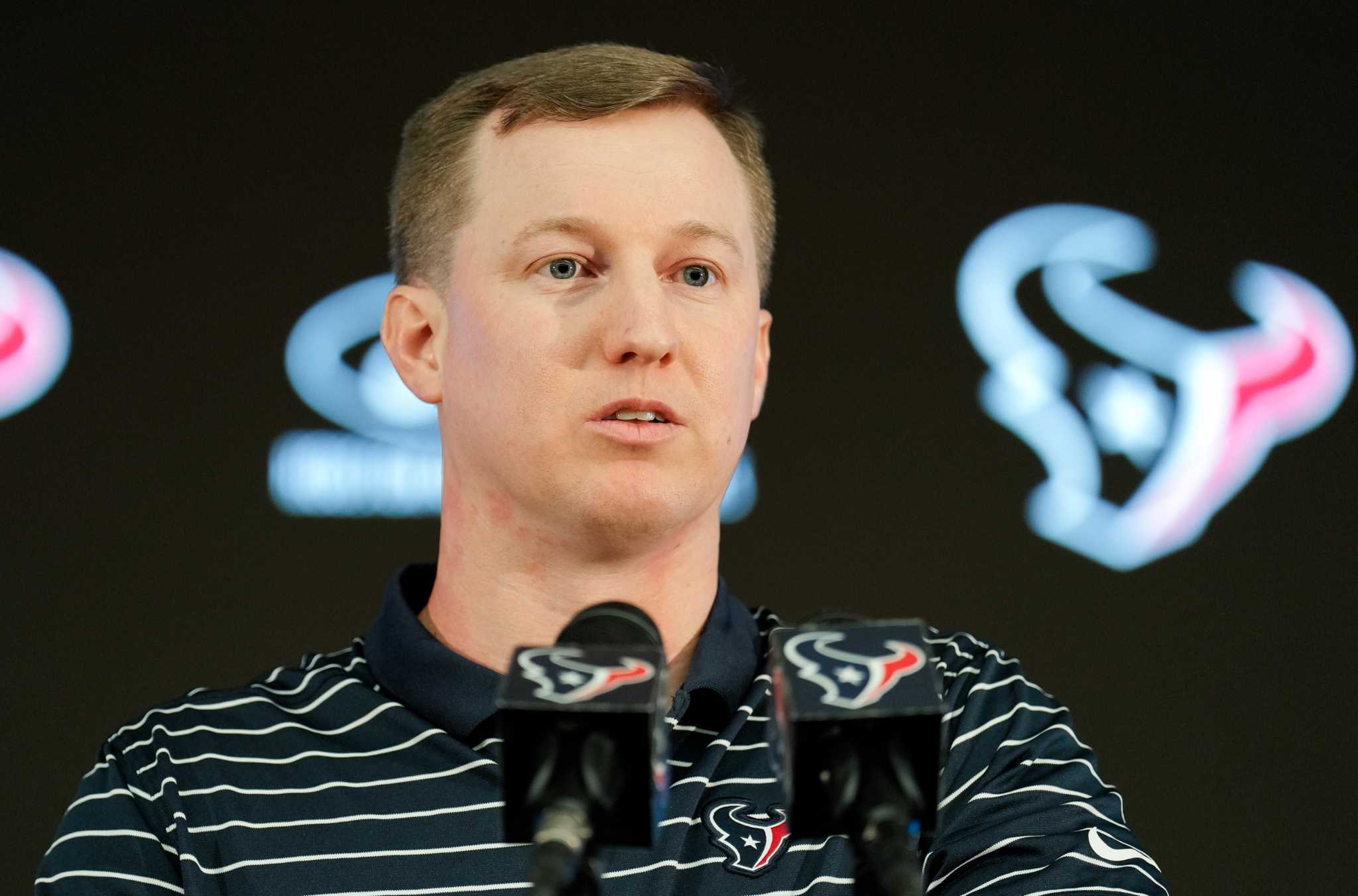 Houston Texans: OC Bobby Slowik has interviews with Panthers, Titans